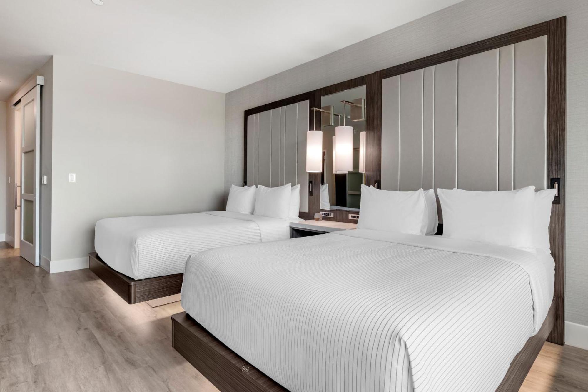 Cambria Hotel Austin Uptown Near The Domain エクステリア 写真
